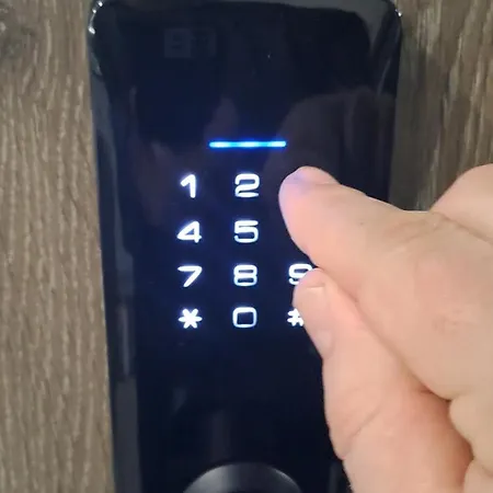 Smart With Parking 3* ワルシャワ