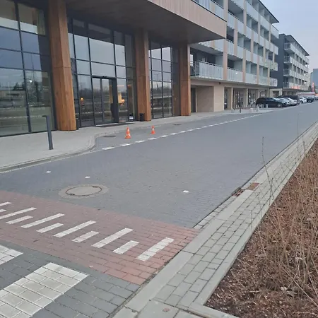 Smart With Parking 3* Warsaw