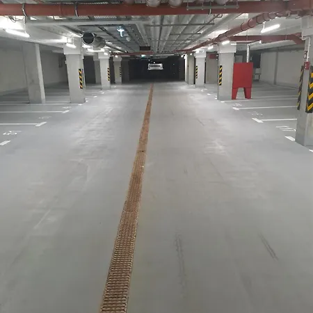 Smart With Parking Aparthotel