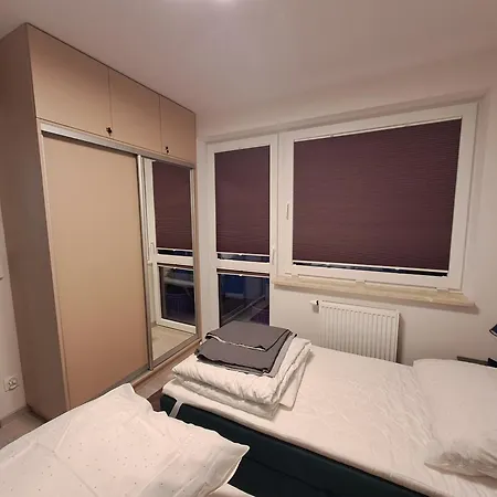 Aparthotel Smart With Parking