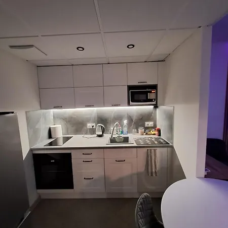 Aparthotel Smart With Parking Warschau