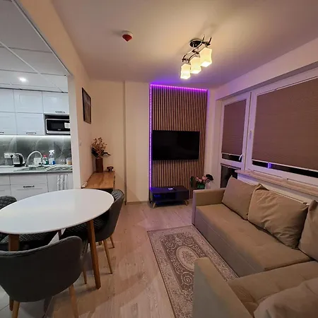 Smart With Parking Aparthotel 4*