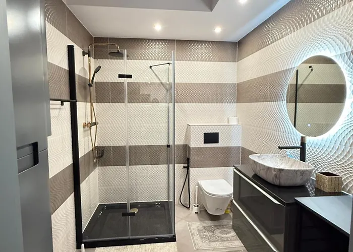 Smart With Parking Apart Otel